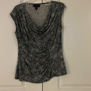 Leopard print sleeveless top